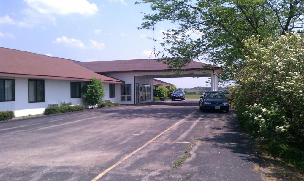 Old Towne Motel Westby Esterno foto