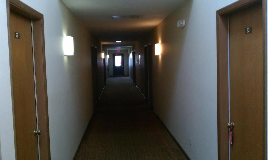 Old Towne Motel Westby Esterno foto
