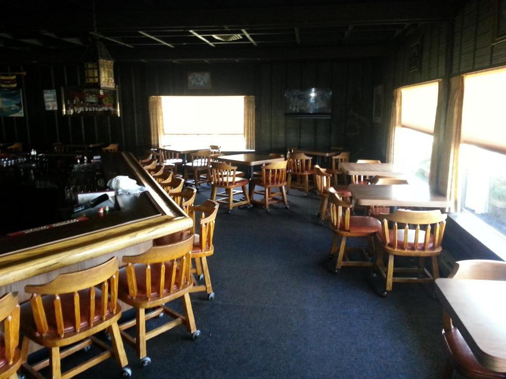 Old Towne Motel Westby Esterno foto