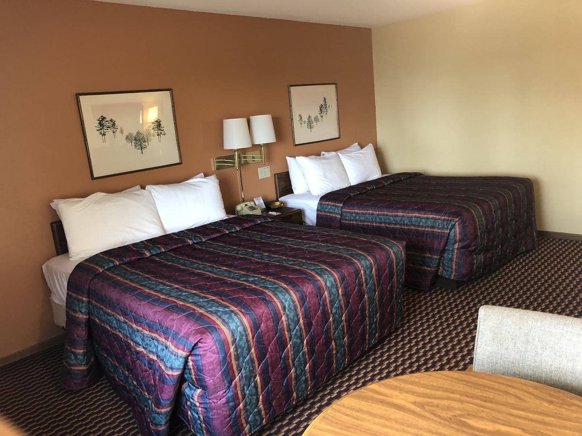 Old Towne Motel Westby Esterno foto